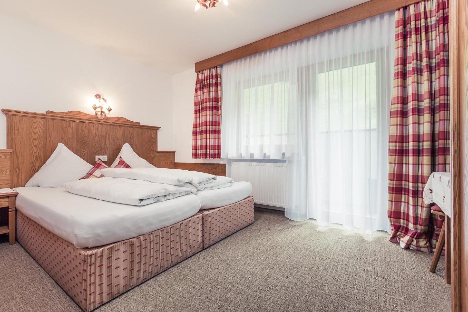 Madle - B&B Сьолден Екстериор снимка